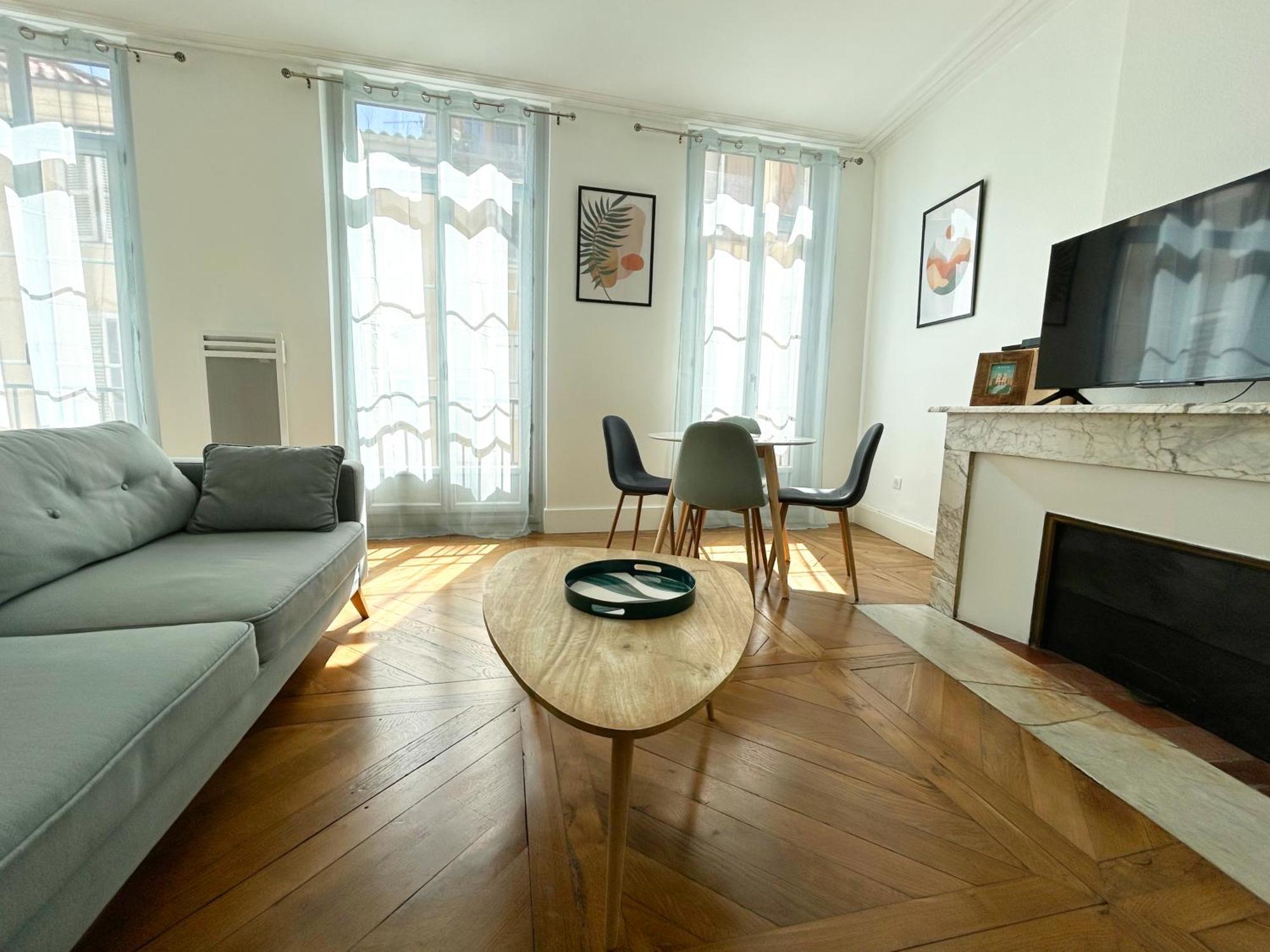 Maria - Centre Historique - Parking Prive Apartment Ош Екстериор снимка
